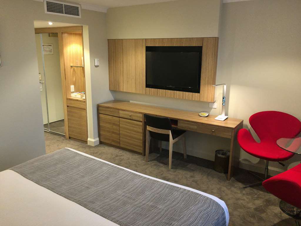 Hotel Diana Brisbane